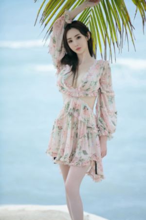 《琉璃美人煞》免费观看