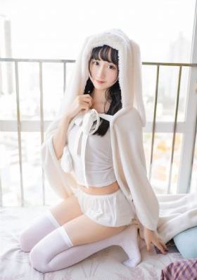老色歌26uuu四月停香